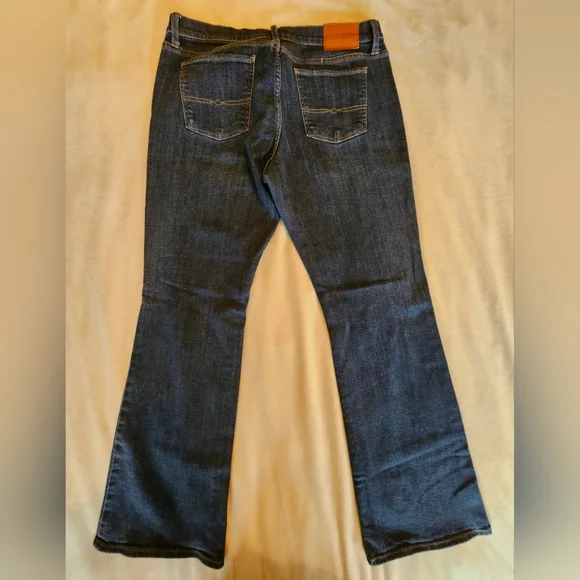 Lucky Brand Dark Blue Bootcut Jeans - Picture 2 of 4